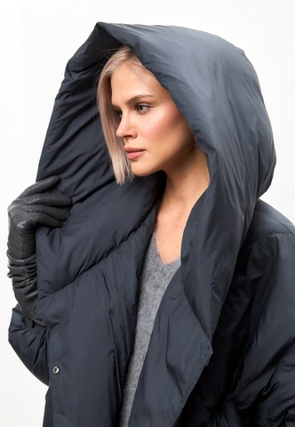 CESARE GASPARI Winter Coat in Grey