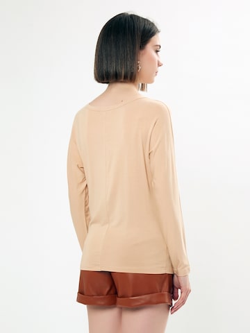 Influencer Shirt in Beige