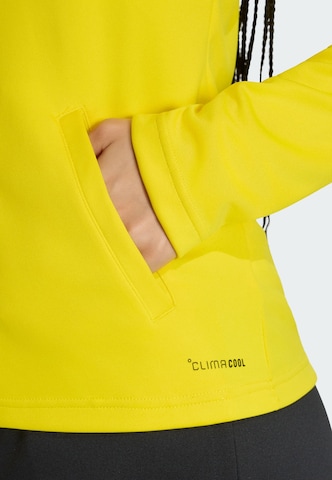 ADIDAS PERFORMANCE - Chaqueta deportiva 'Entrada26' en amarillo