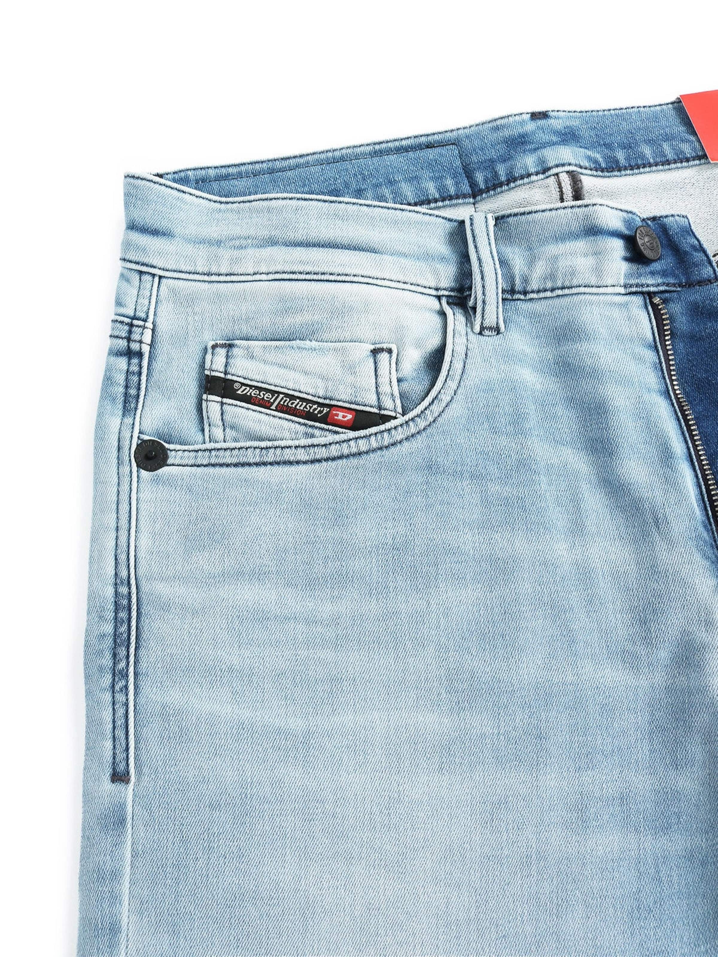 DIESEL Slimfit Jeans 'D-STRUKT SUPERSTRETCH JOGGJEANS'‌‌‌‌‌‌‌‌ in Blau