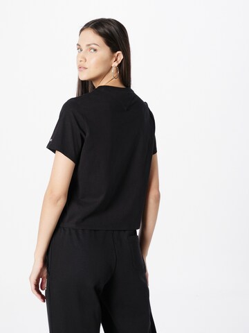 Tommy Jeans Tričko 'Luxe Classic' – černá