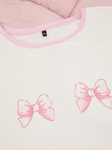 Trendyol Curve - Pijama en blanco