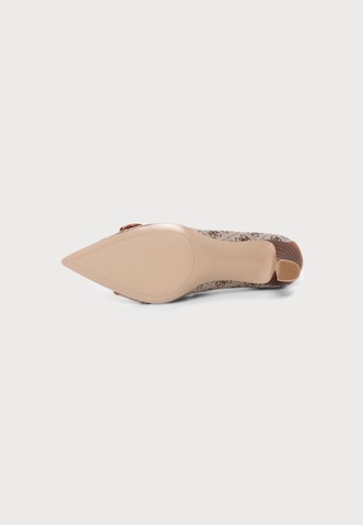 Escarpins 'ANDEY2' GUESS en beige