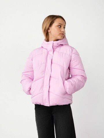 NAME IT Winter Jacket in Pink: front