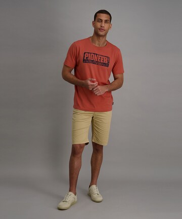PIONEER Regular Jeans in Yellow