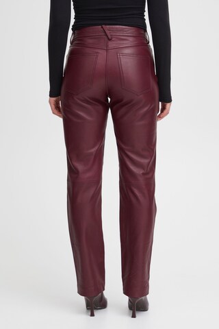 regular Pantaloni 'Daran' di b.young in rosso
