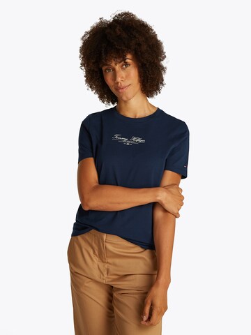 TOMMY HILFIGER Футболка в Синий: спереди