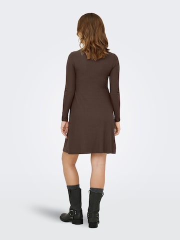 Only Maternity Kjole 'OLMMALAYA' i brun