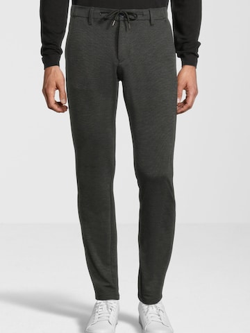 Steffen Klein Regular Pants in Grey: front