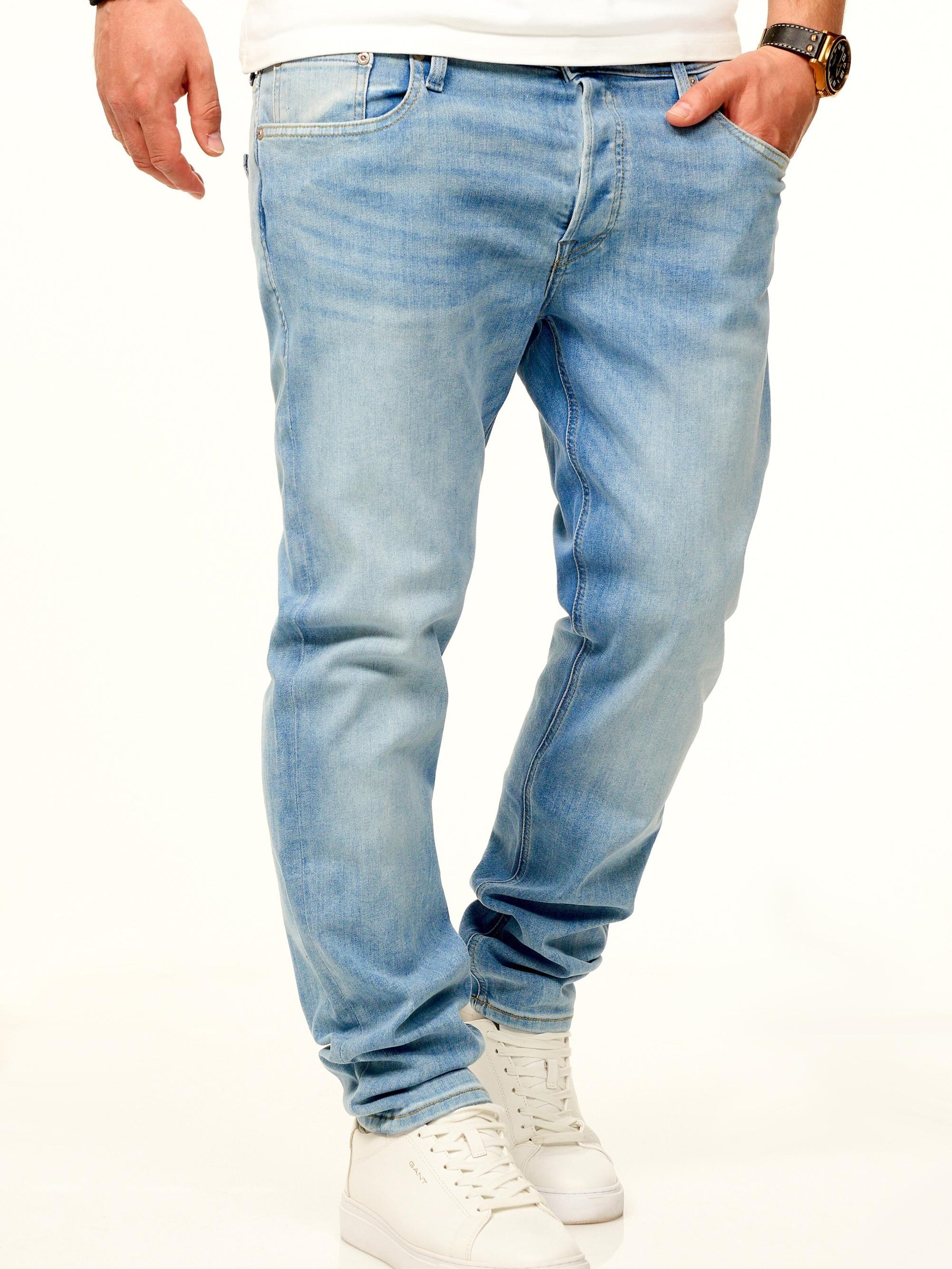 JACK & JONES Tapered Jeans in Blue