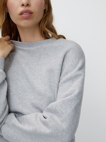 Sweat-shirt Pull&Bear en gris