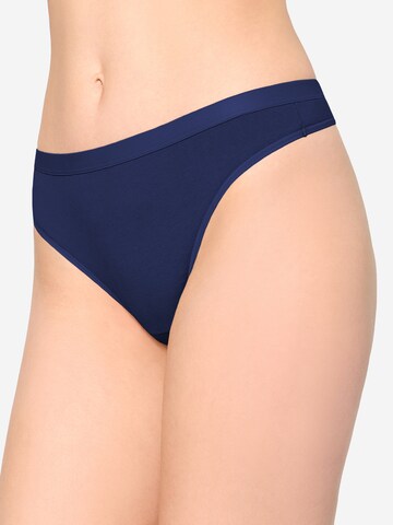 Nur Die String in Blau