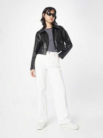 GAP - Camiseta en negro