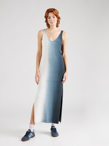 OBJECT Gebreide jurk 'ELEZA' in Blauw: voorkant