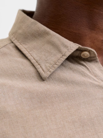 Coupe regular Chemise JACK & JONES en beige