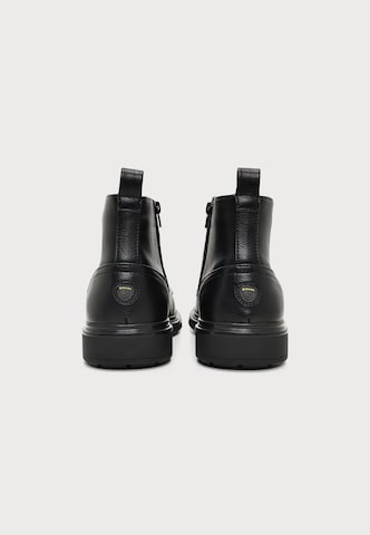 Boots stringati di Blauer.USA in nero