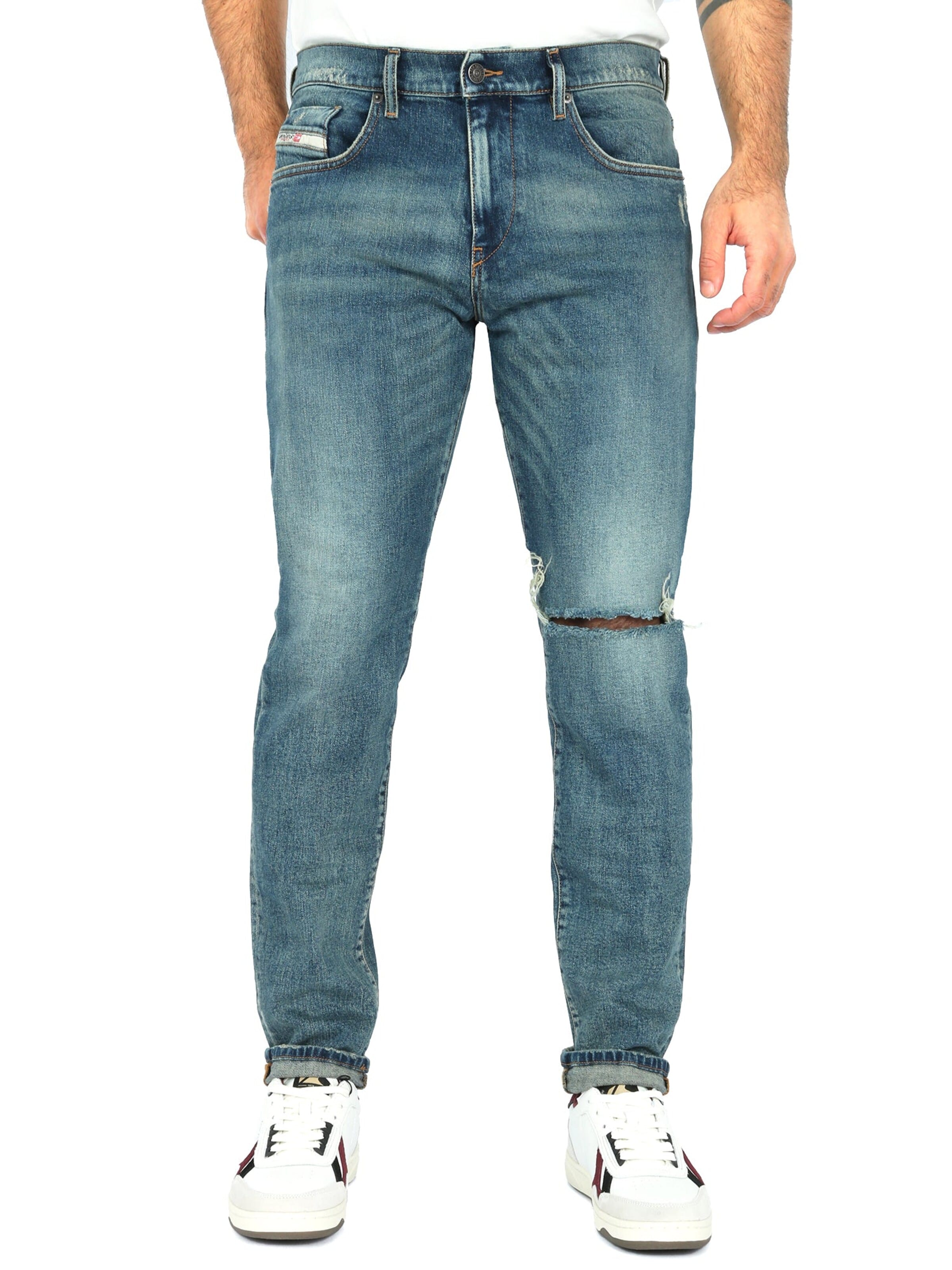 DIESEL - Slimfit Calças de ganga '2019 D-STRUKT 007M5' em azul: frente