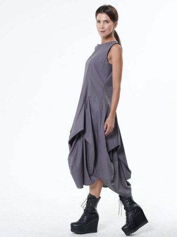 Robe Metamorphoza en gris