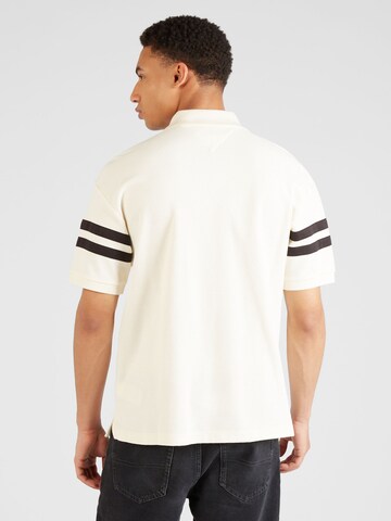 TOMMY HILFIGER T-shirt i beige