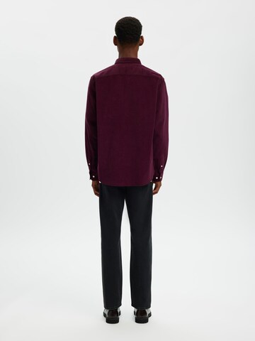 SELECTED Regular fit Button Up Shirt 'SLHDanni' in Red