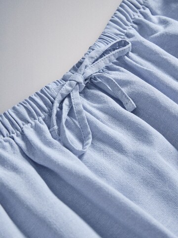 The Set Rock in Blau