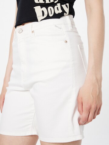 regular Jeans 'SHIRBEY' di REPLAY in bianco
