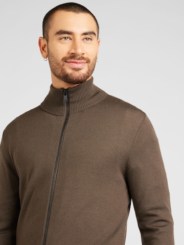 Coupe regular Vestes en maille 'Antonio' DRYKORN en marron