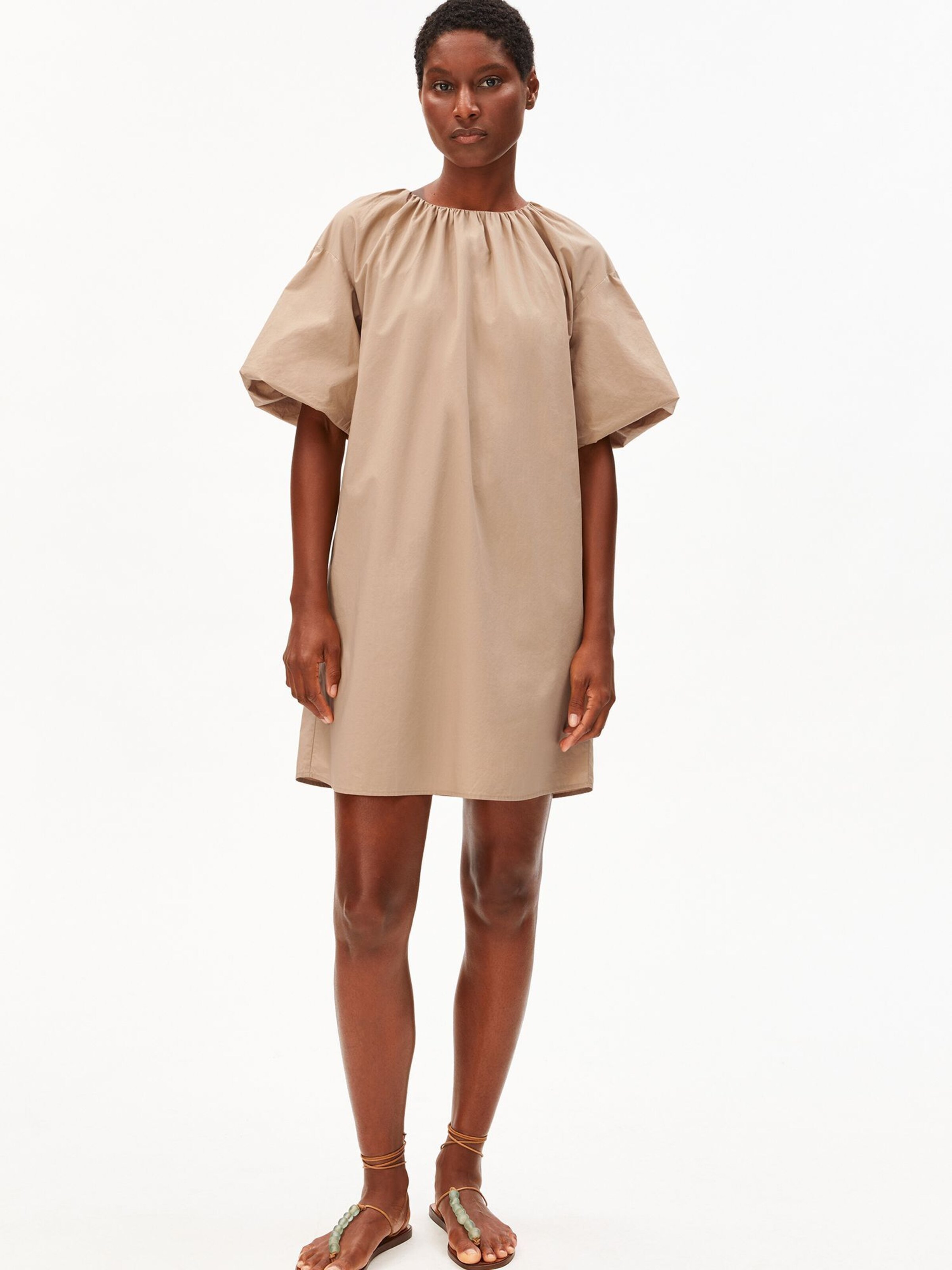 Robe ARMEDANGELS en marron