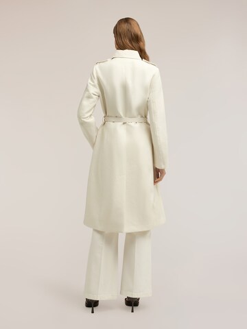 MOTIVI Winter coat in White