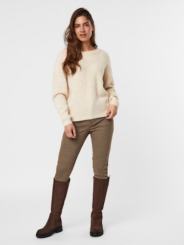 VERO MODA Neulepaita 'Darya' värissä beige