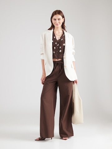 IVY OAK Wide leg Παντελόνι 'Pia Lane' σε καφέ