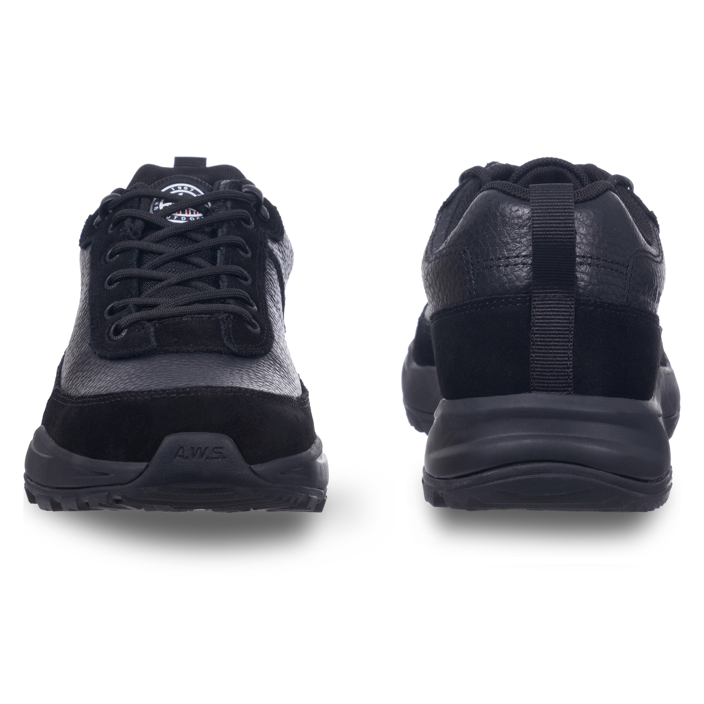 Chaussure basse 'Tietty Mr' LUHTA en noir