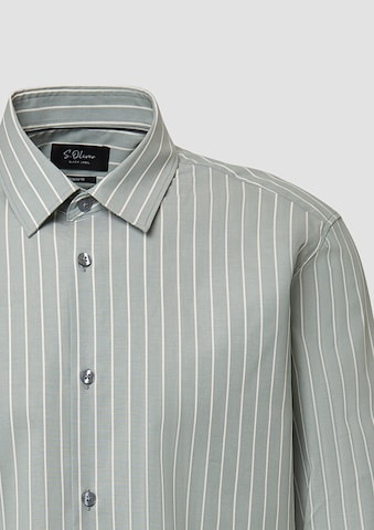 Coupe regular Chemise s.Oliver BLACK LABEL en vert