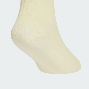 ADIDAS ORIGINALS Socken in Beige