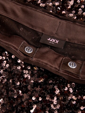 JJXX Rok in Bruin