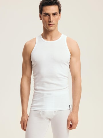Henderson - Camiseta 'Unterhemd M 100, Achselhemd mit Rundhalsausschnitt XXL' en blanco