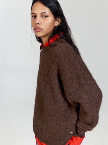 Pull&Bear Sweater in Brown