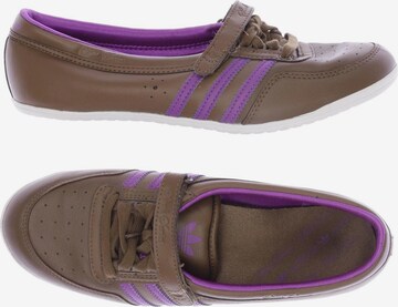 ADIDAS ORIGINALS Flats & Loafers in 39 in Brown: front
