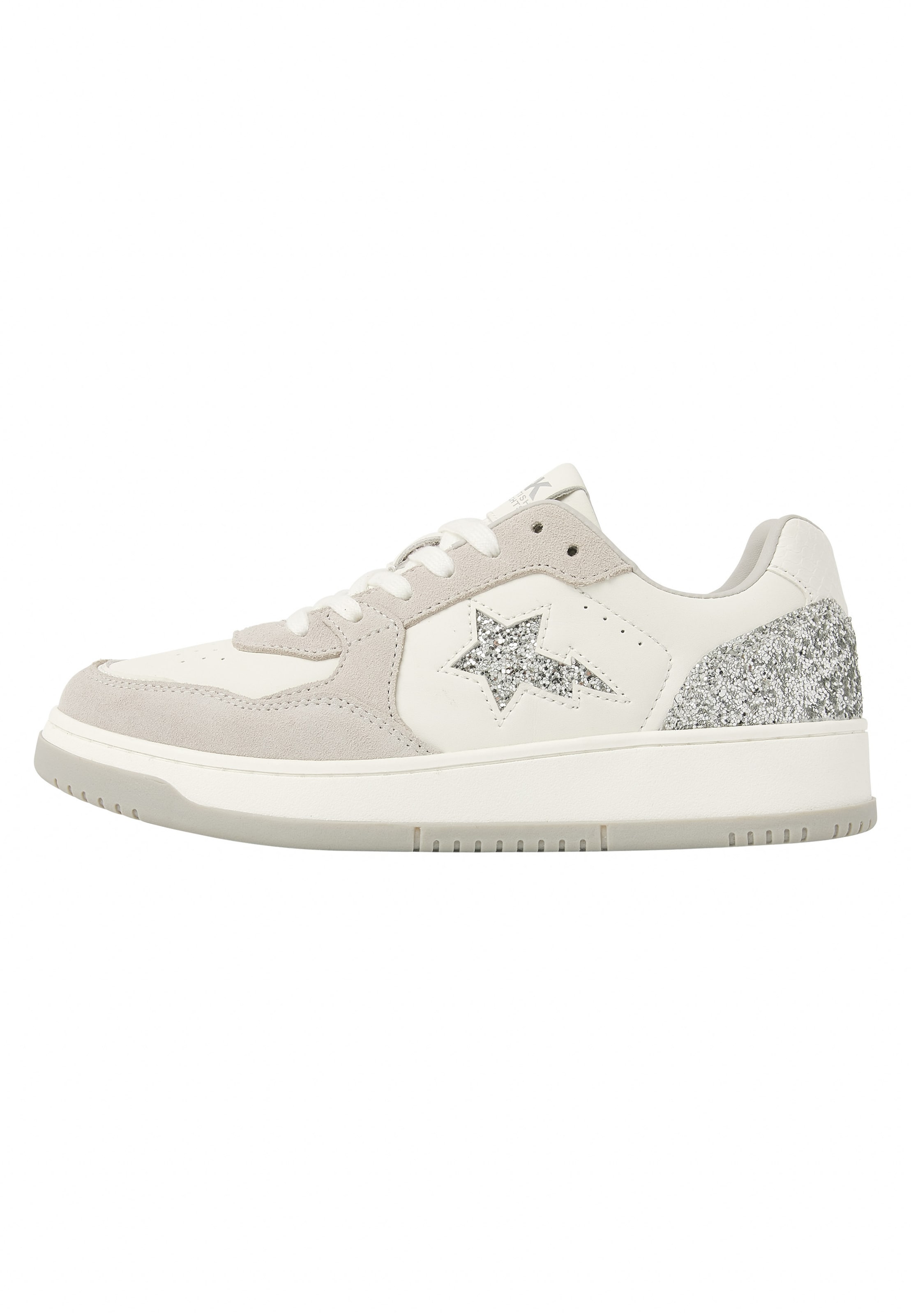 BRITISH KNIGHTS - Zapatillas deportivas bajas 'ALLURE' en blanco: frente