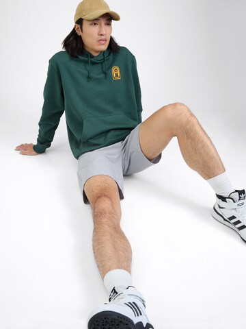 ADIDAS ORIGINALS Sweatshirt in Green