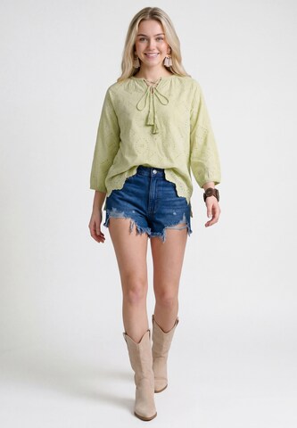 IZIA - Blusa en verde