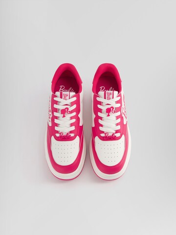 Bershka Låg sneaker i rosa