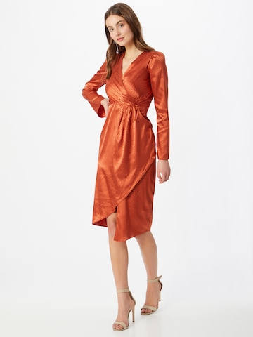 Robe de cocktail Closet London en marron : devant