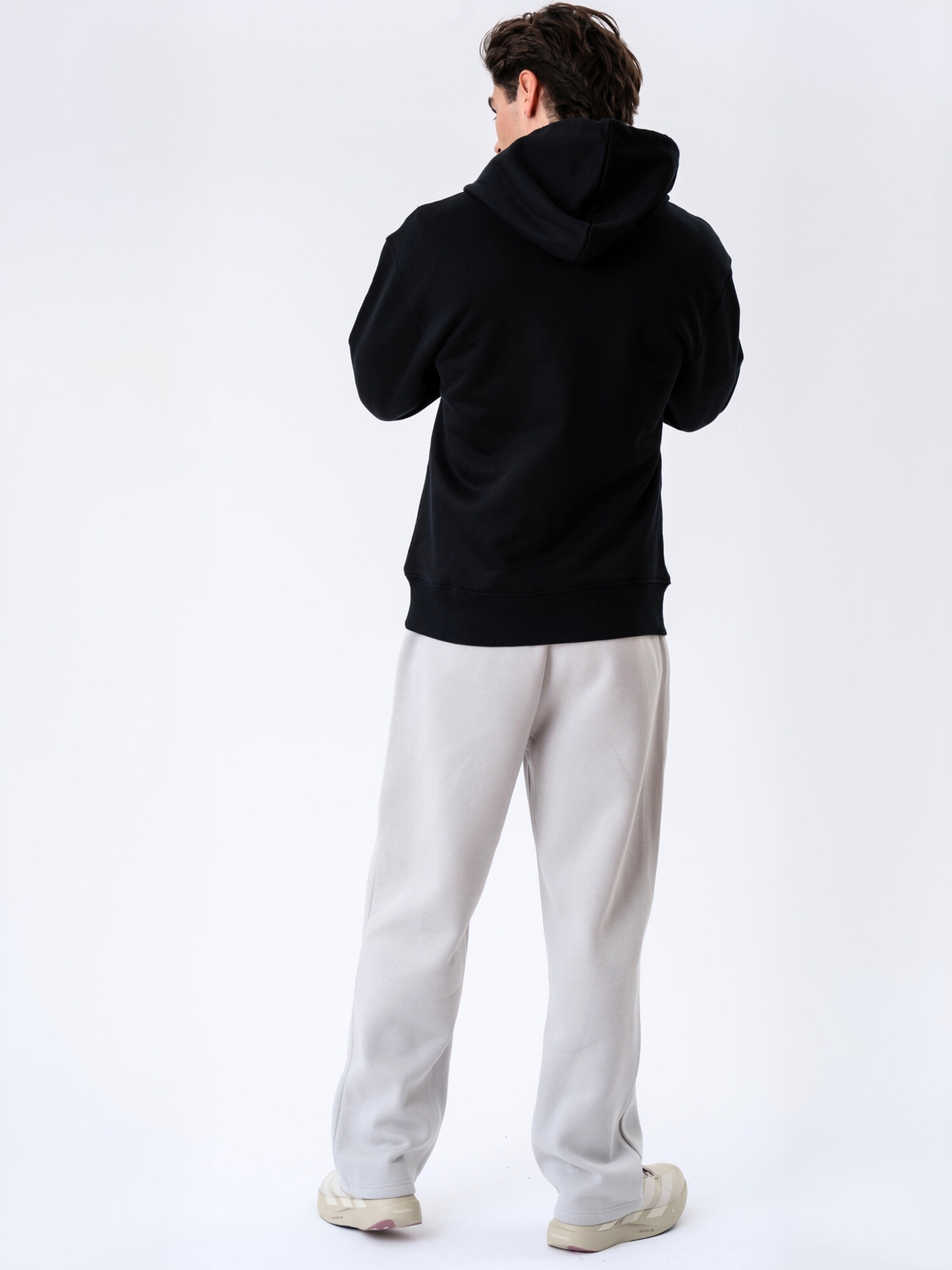 Pull-over ' Apres ' Toujours Actif en noir