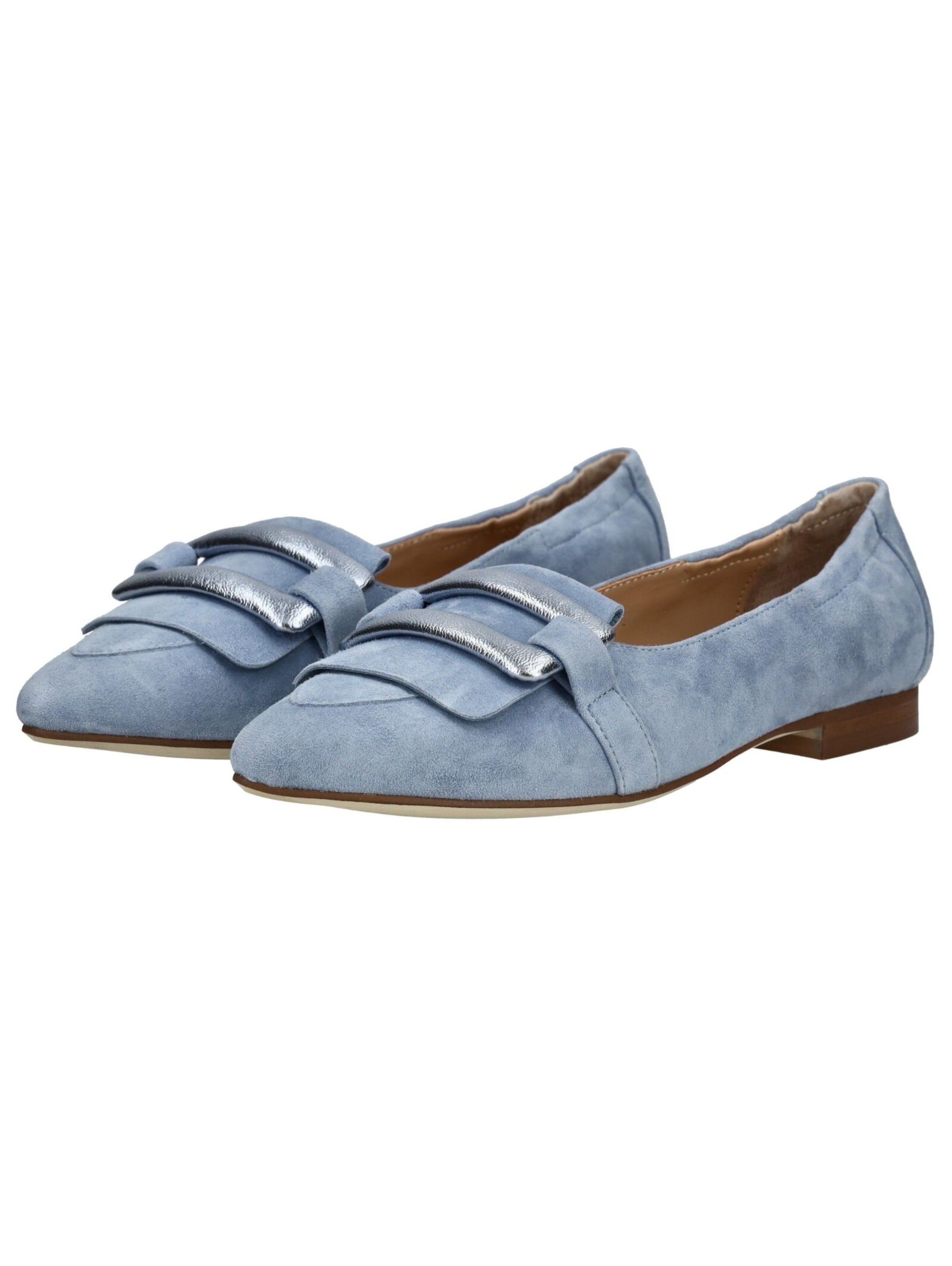 Ballerina di Regarde le Ciel in blu