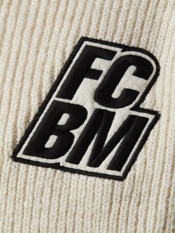 FCBM Sweater 'Carl' in White