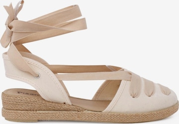 Pisamonas Sandals in Beige: front