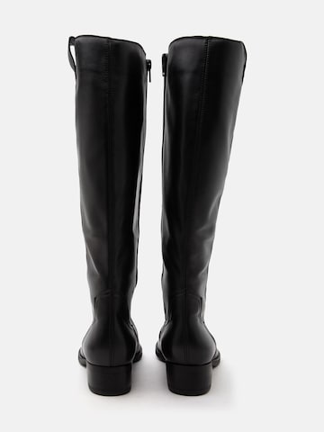GABOR Boots in Black