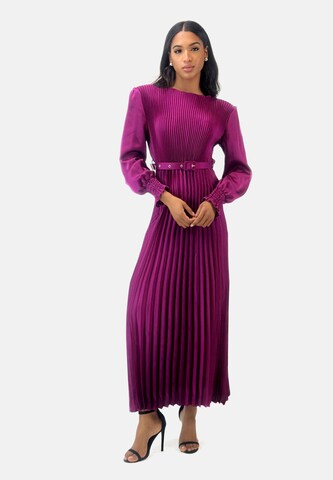 Elara Kleid in Lila: Vorderseite