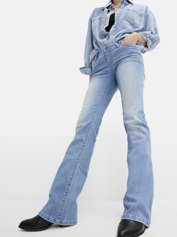 bonprix Slimfit Jeans in Blauw: voorkant
